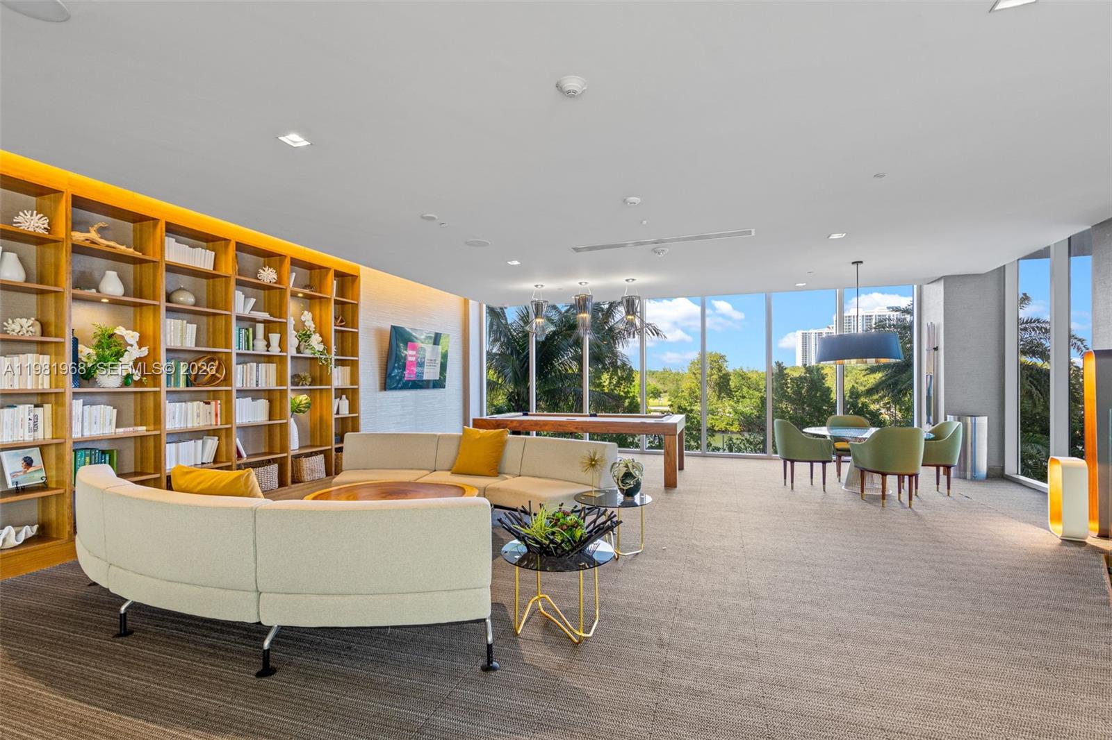 16385 Biscayne Blvd #3201, North Miami Beach FL 33160