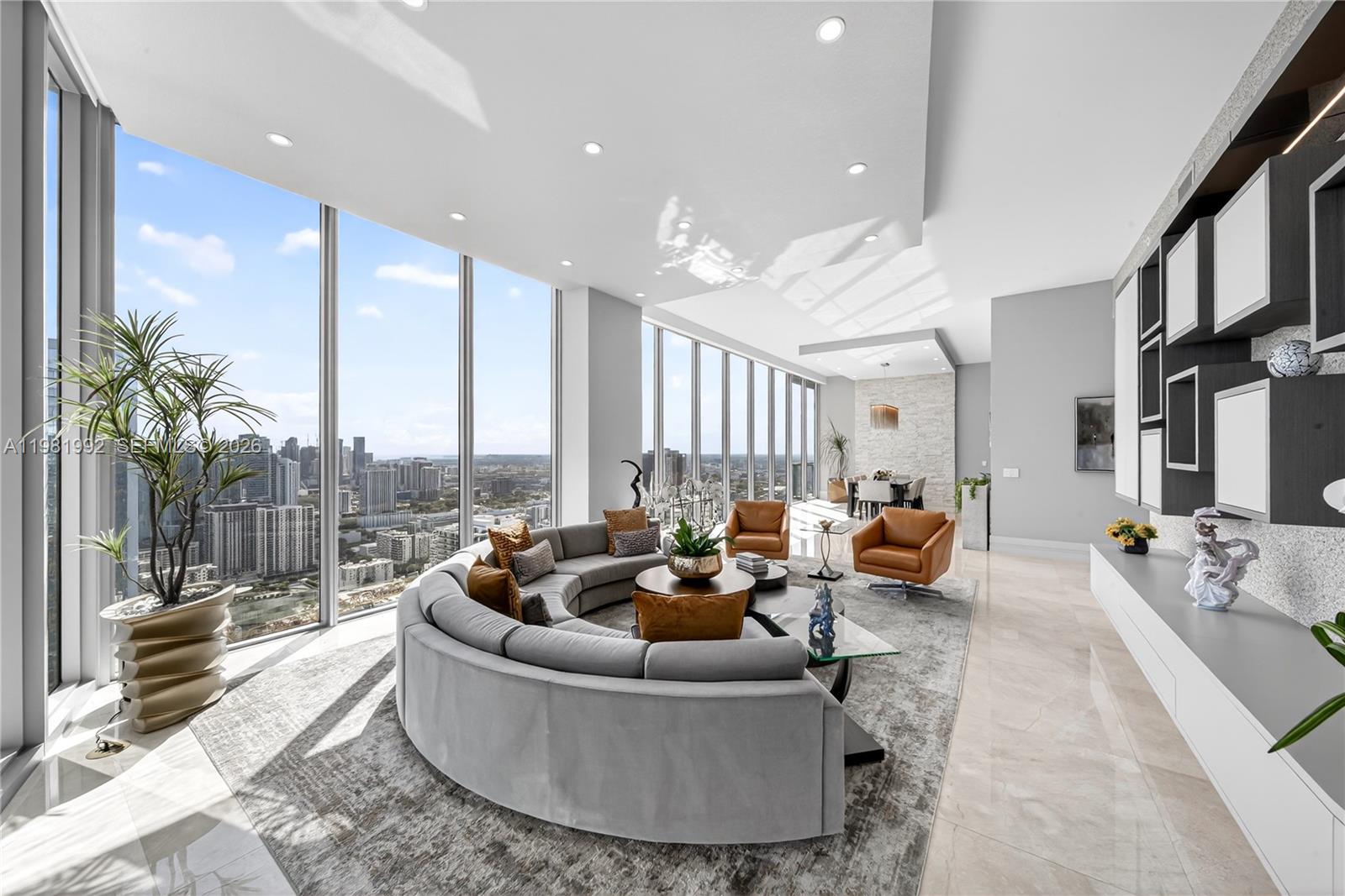 2900 NE 7th Ave #4904, Miami FL 33137