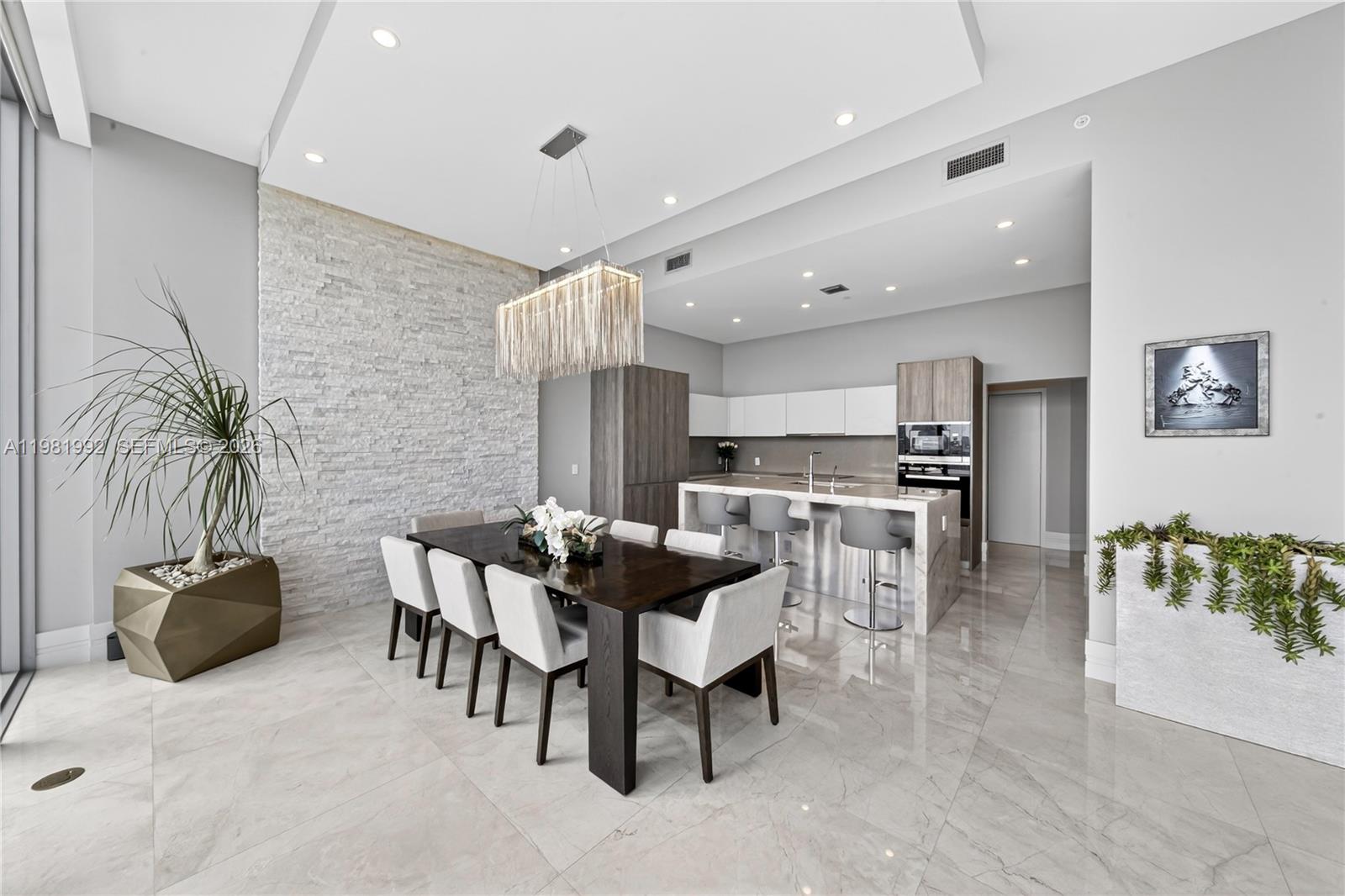 2900 NE 7th Ave #4904, Miami FL 33137