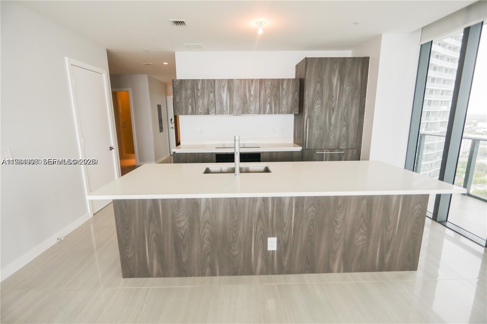 480 NE 31 St #2007, Miami FL 33137