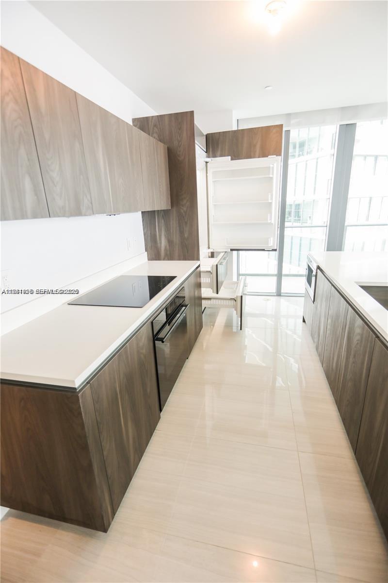 480 NE 31 St #2007, Miami FL 33137