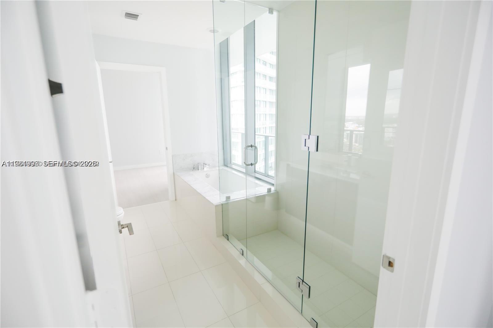 480 NE 31 St #2007, Miami FL 33137