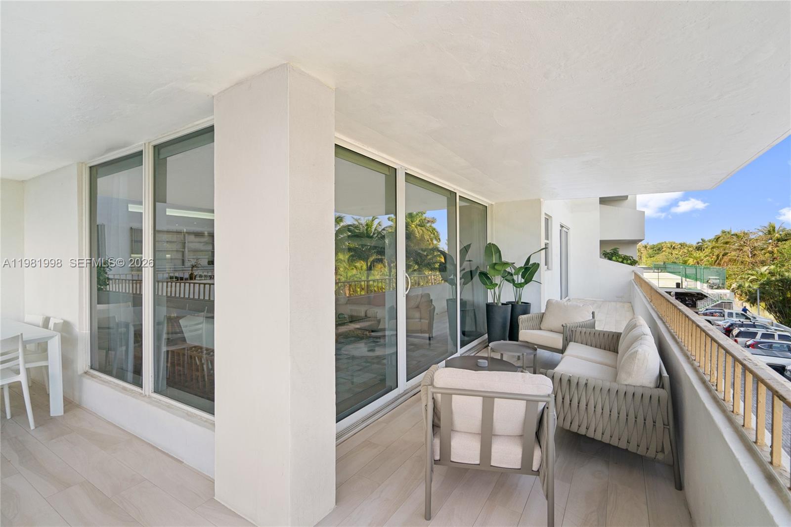 177 Ocean Lane Dr #308, Key Biscayne FL 33149