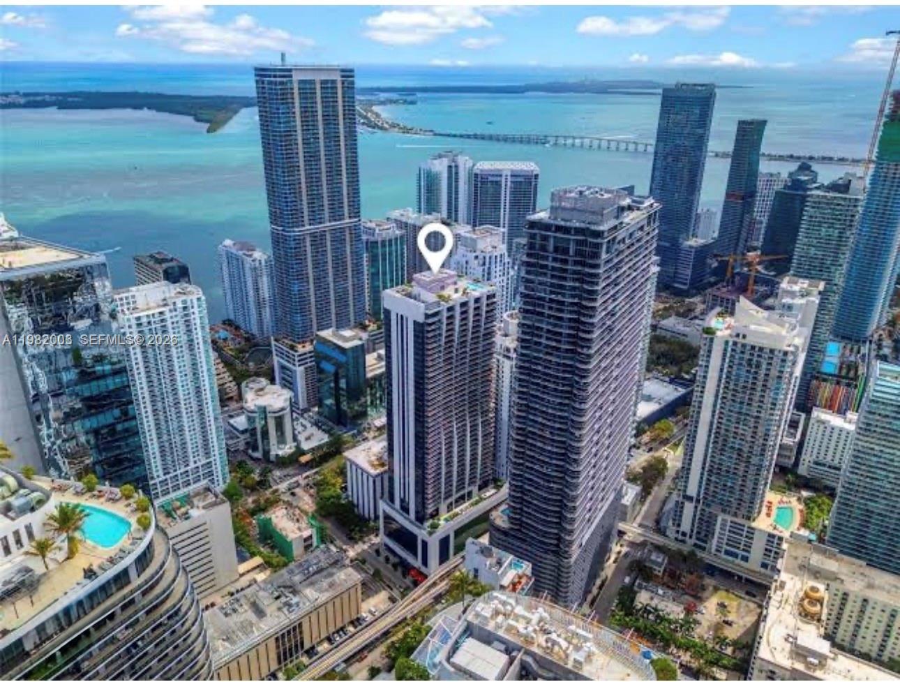 Miami FL 33131 - A11982003