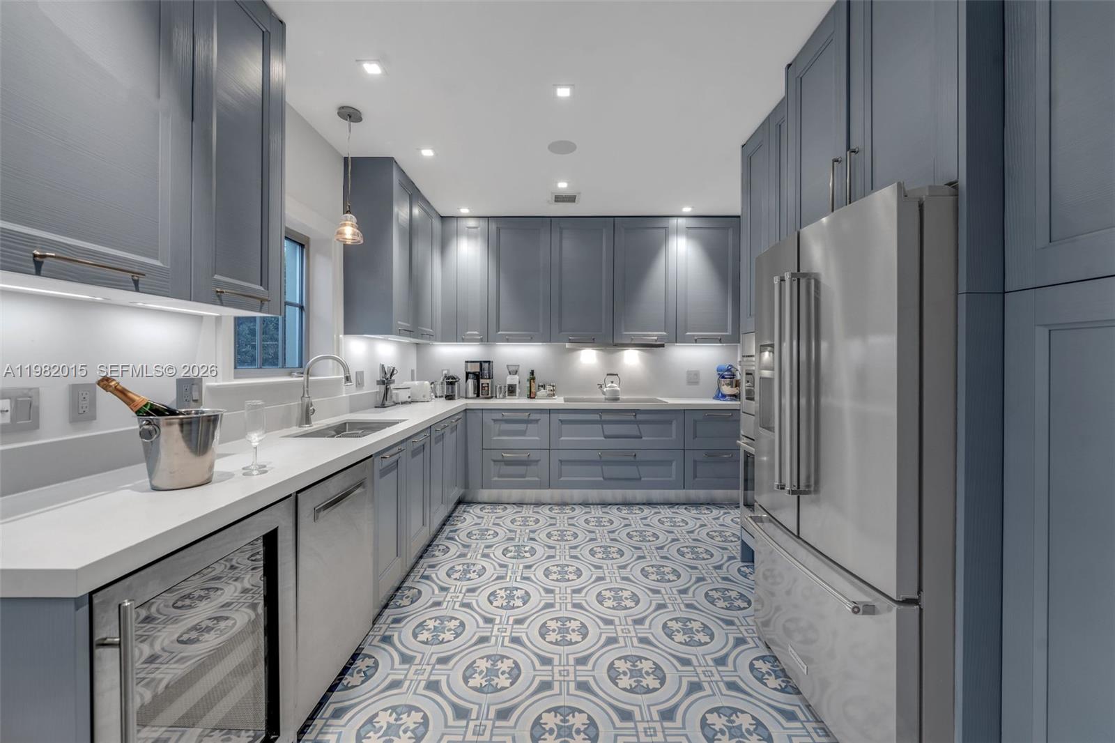 1729 Lenox Ave, Miami Beach FL 33139