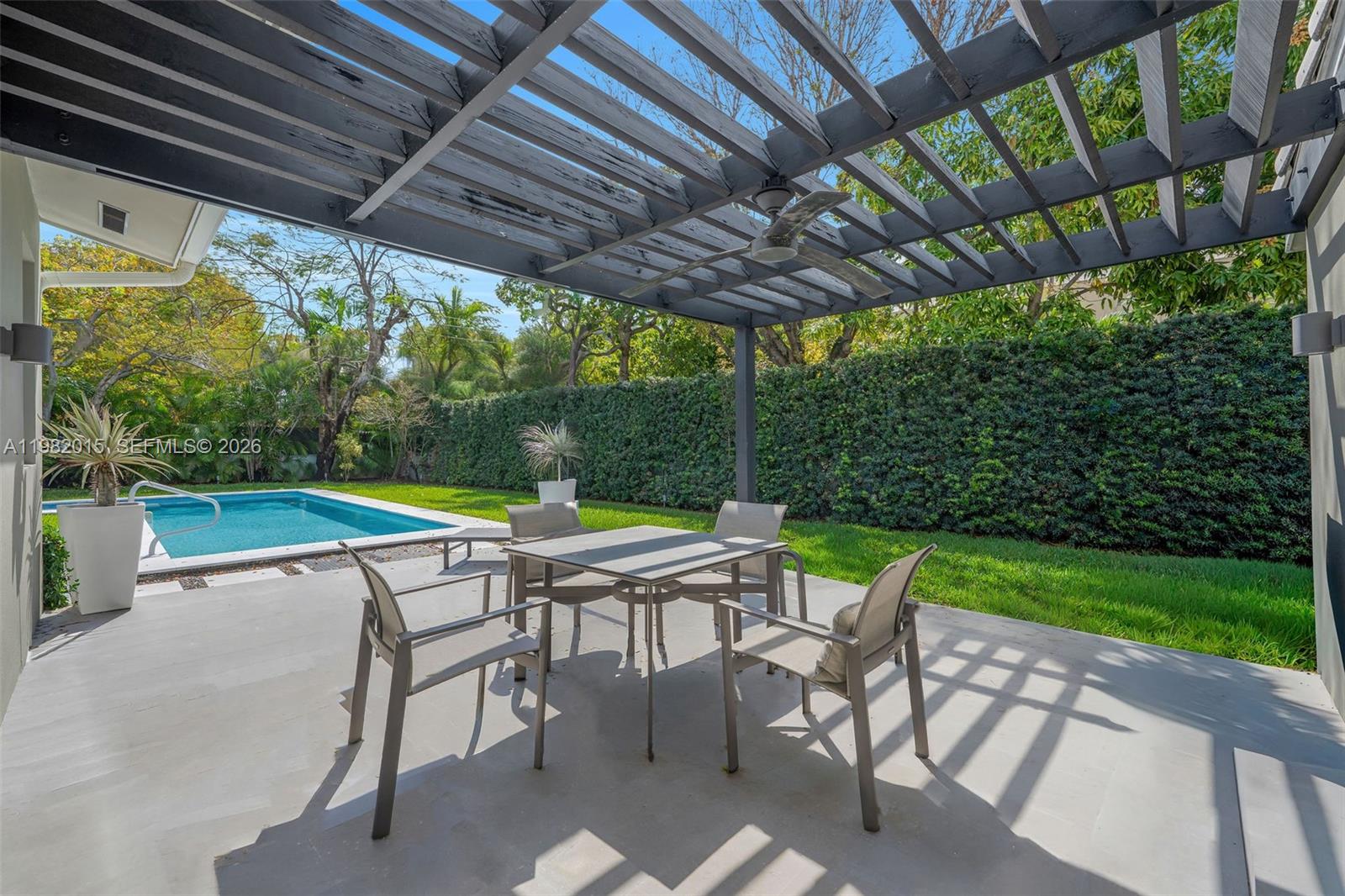 1729 Lenox Ave, Miami Beach FL 33139