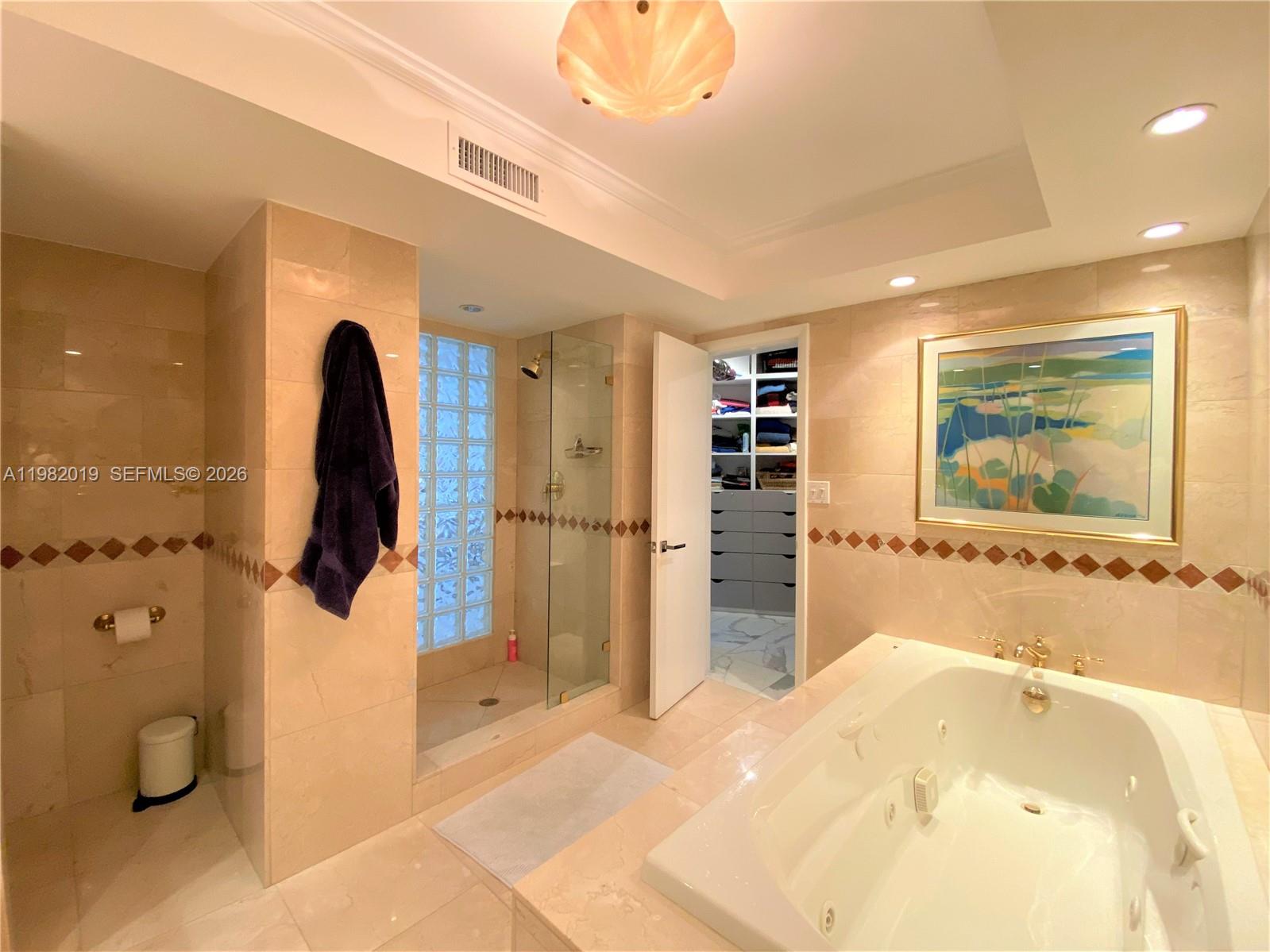1121 Crandon Blvd #F907, Key Biscayne FL 33149