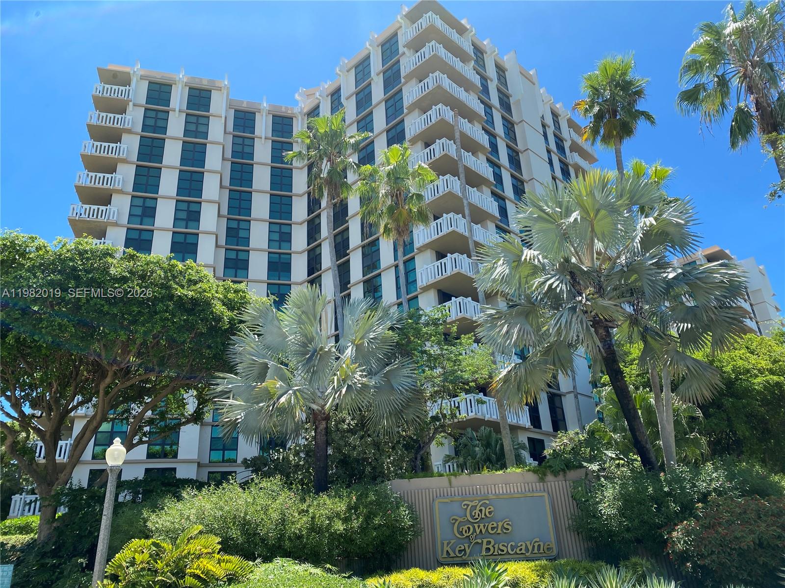 1121 Crandon Blvd #F907, Key Biscayne FL 33149