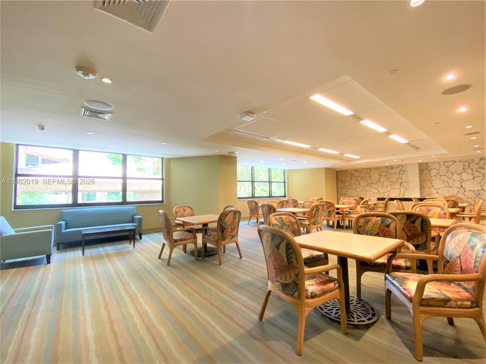1121 Crandon Blvd #F907, Key Biscayne FL 33149
