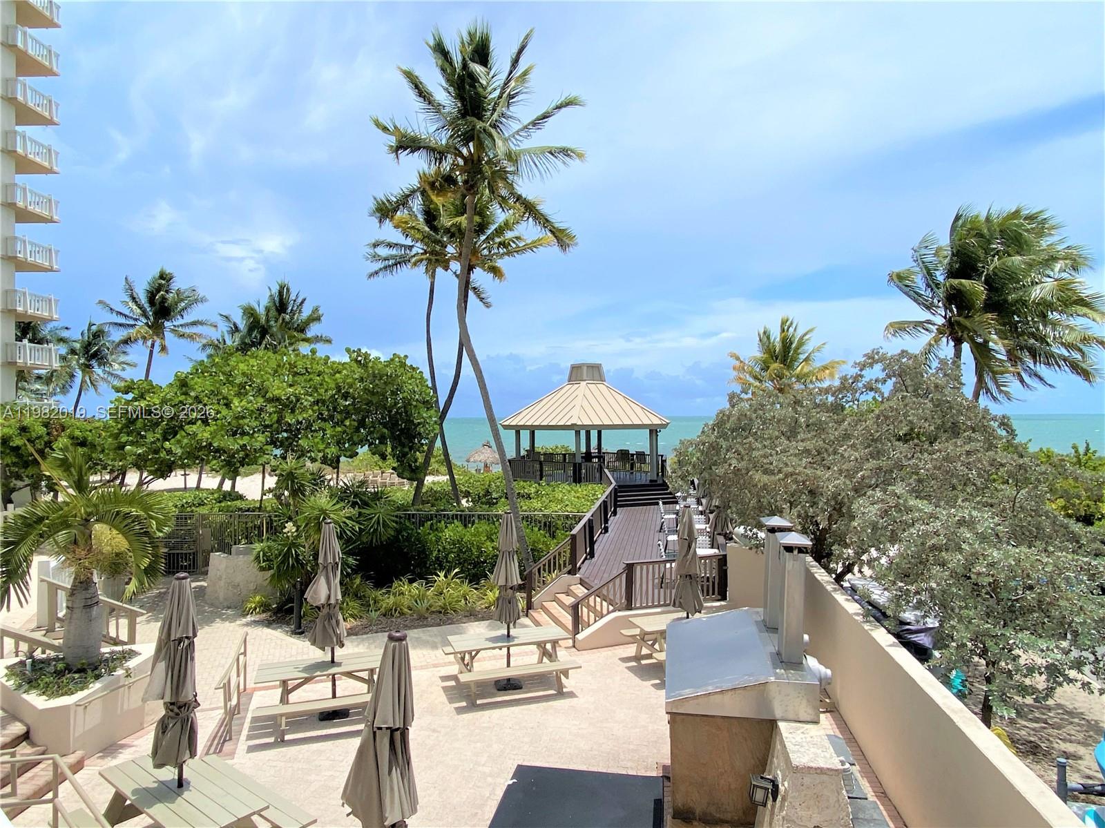 1121 Crandon Blvd #F907, Key Biscayne FL 33149