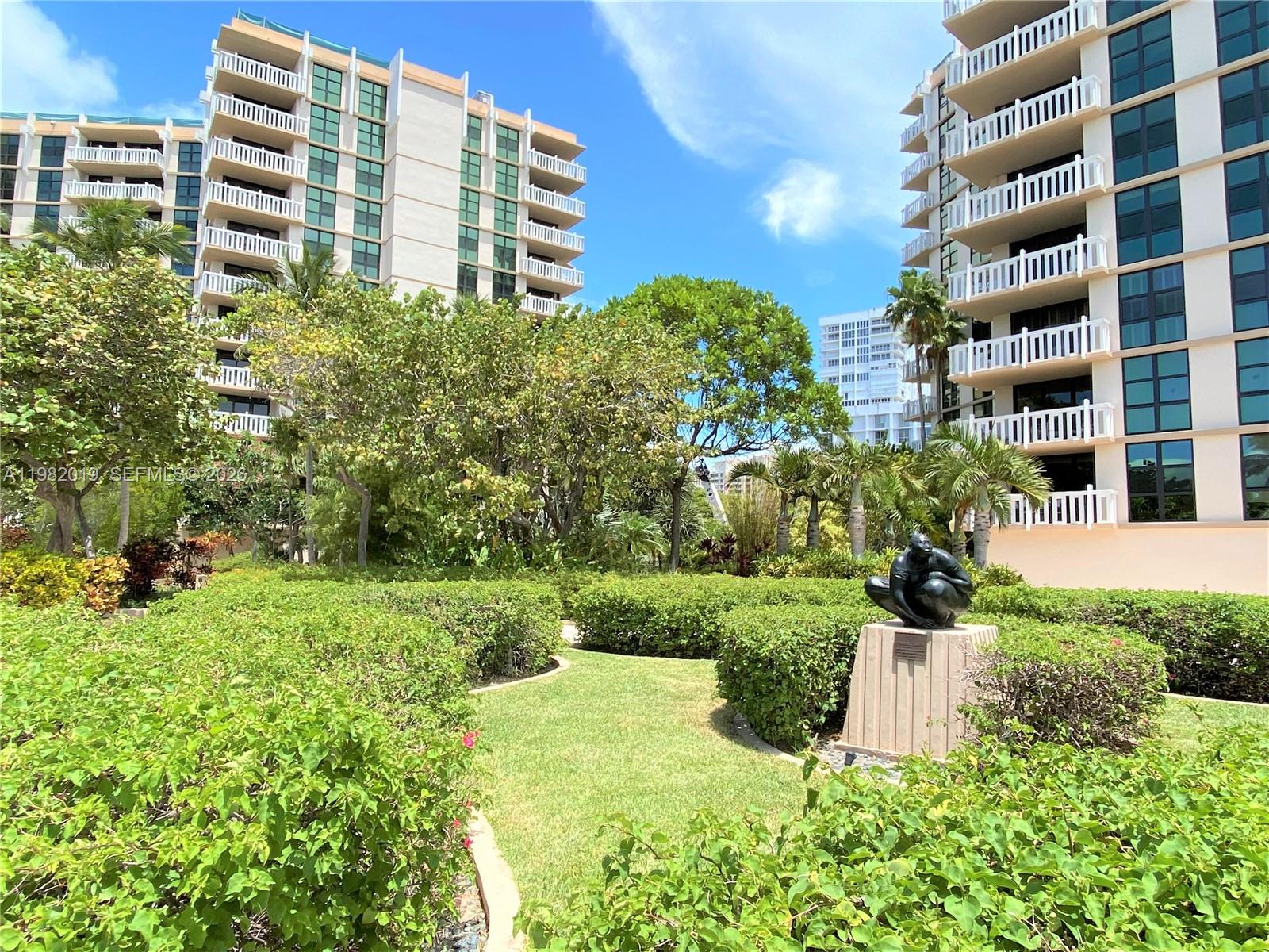 1121 Crandon Blvd #F907, Key Biscayne FL 33149
