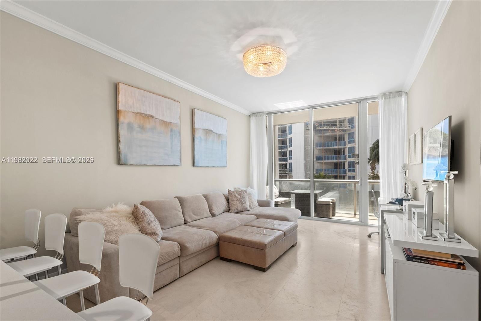 6799 Collins Ave #209, Miami Beach FL 33141