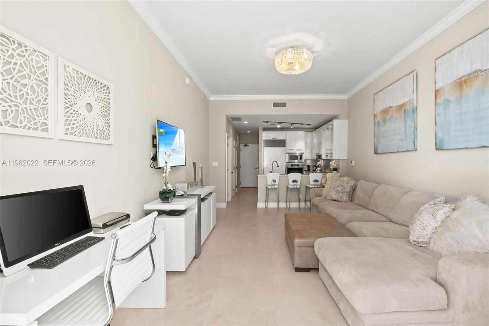 6799 Collins Ave #209, Miami Beach FL 33141