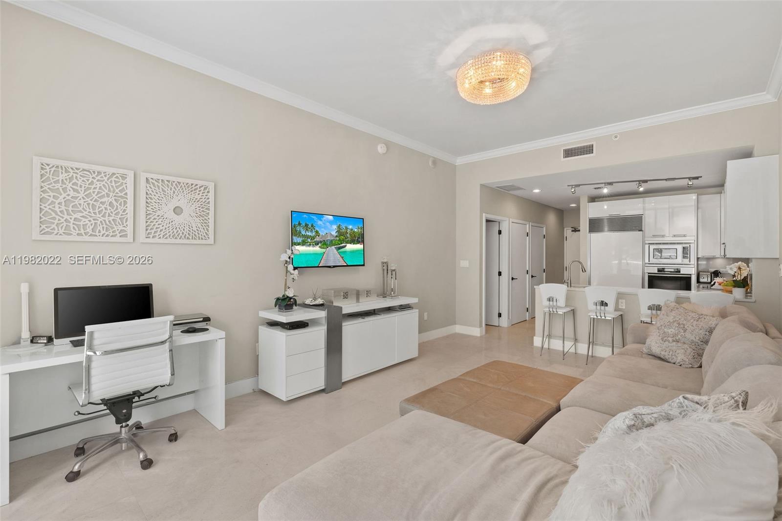 6799 Collins Ave #209, Miami Beach FL 33141