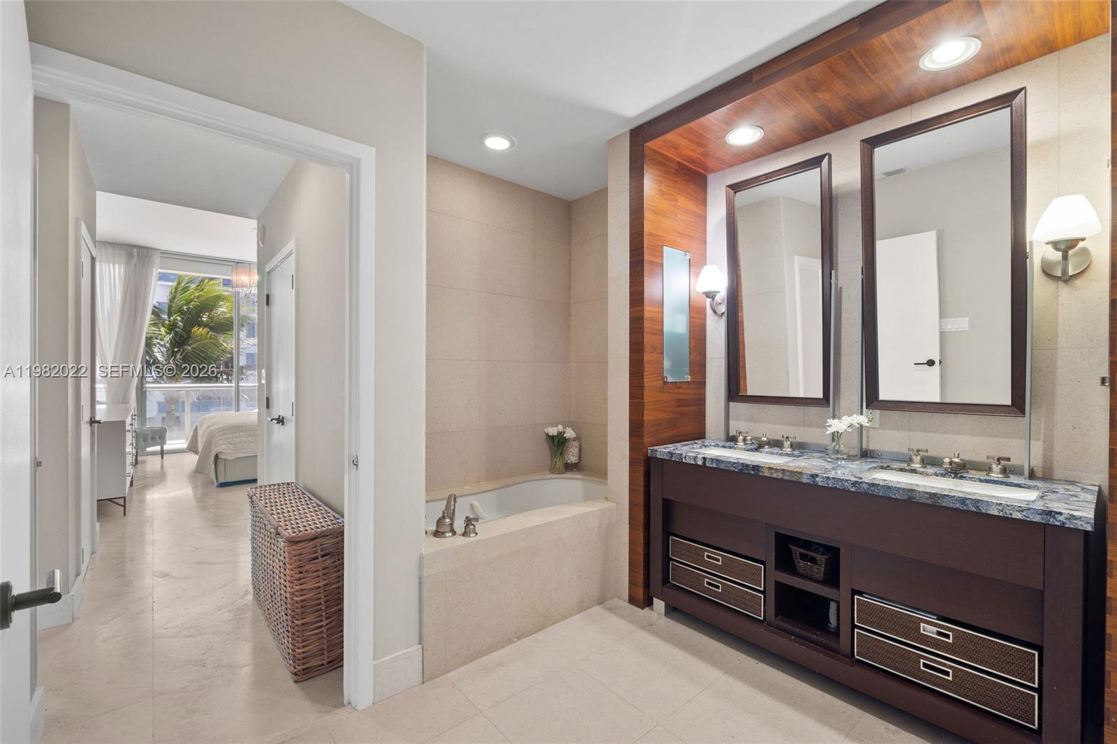 6799 Collins Ave #209, Miami Beach FL 33141