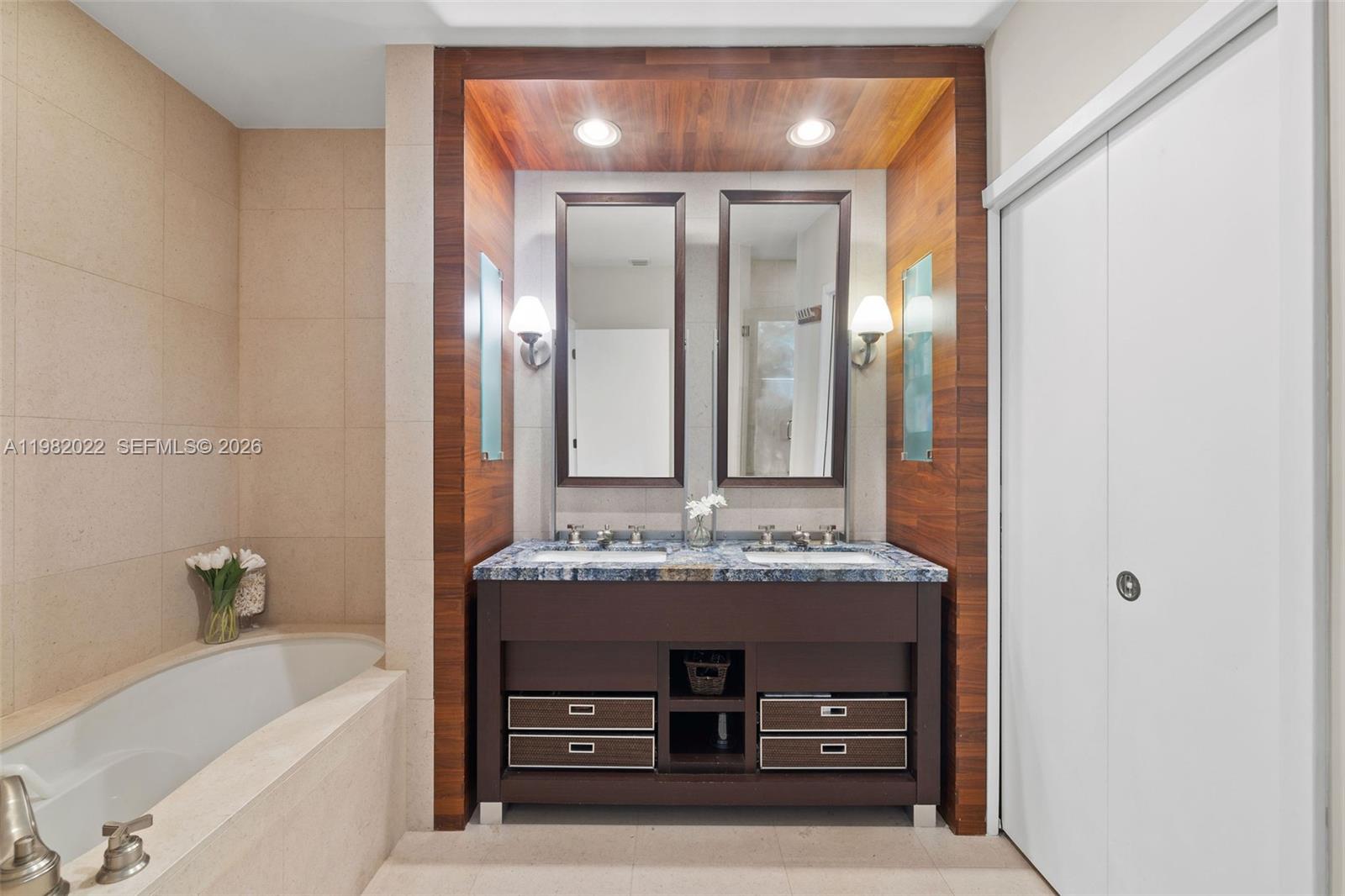 6799 Collins Ave #209, Miami Beach FL 33141