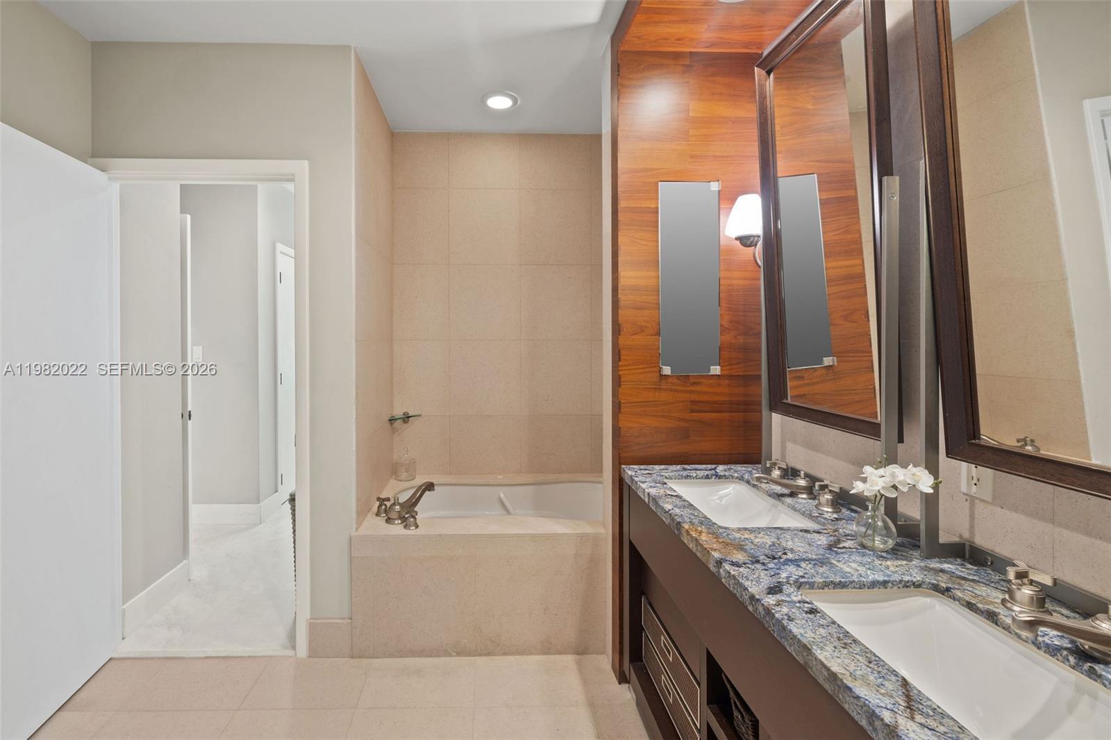 6799 Collins Ave #209, Miami Beach FL 33141