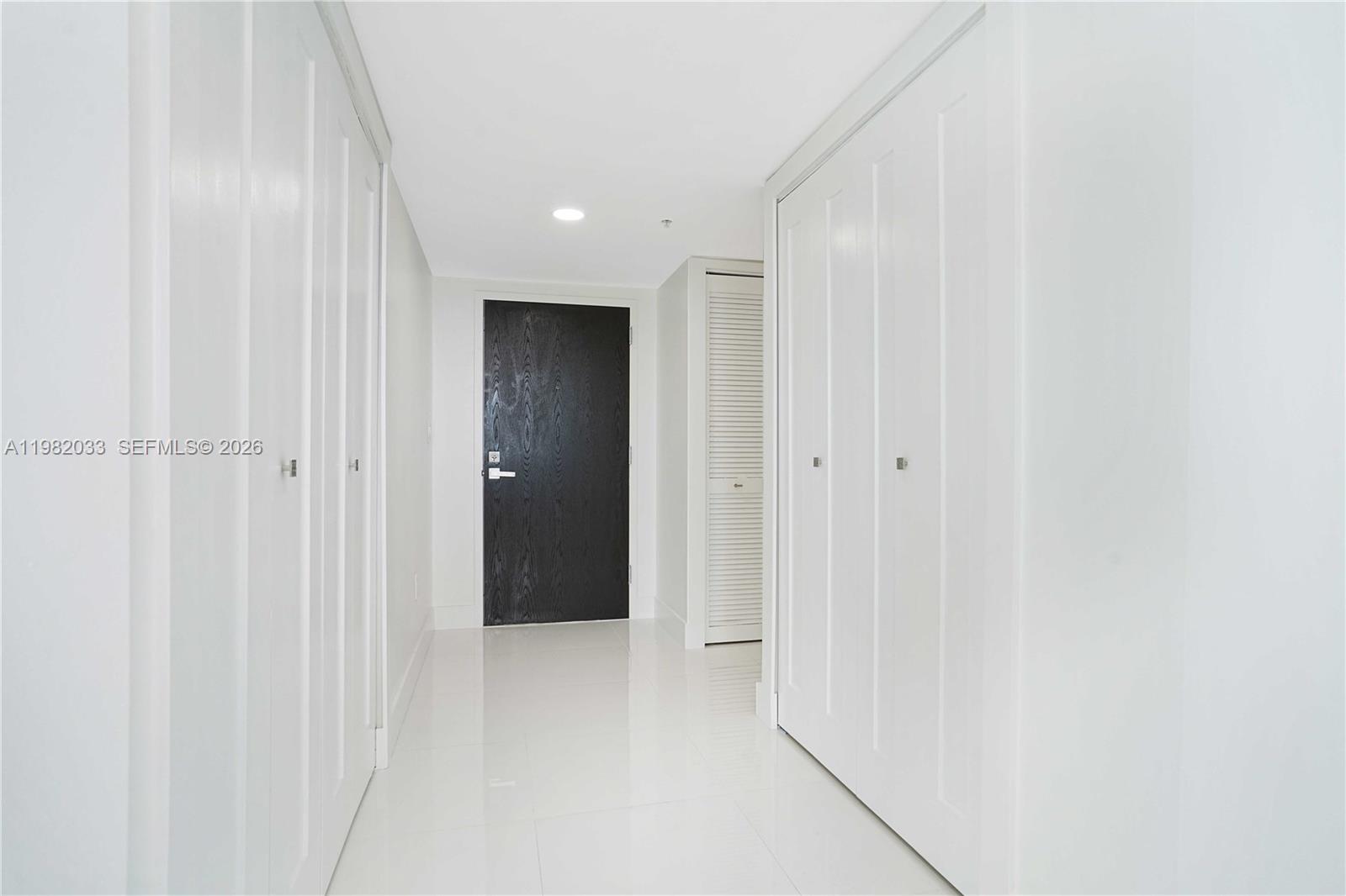 90 Alton Rd #2212, Miami Beach FL 33139