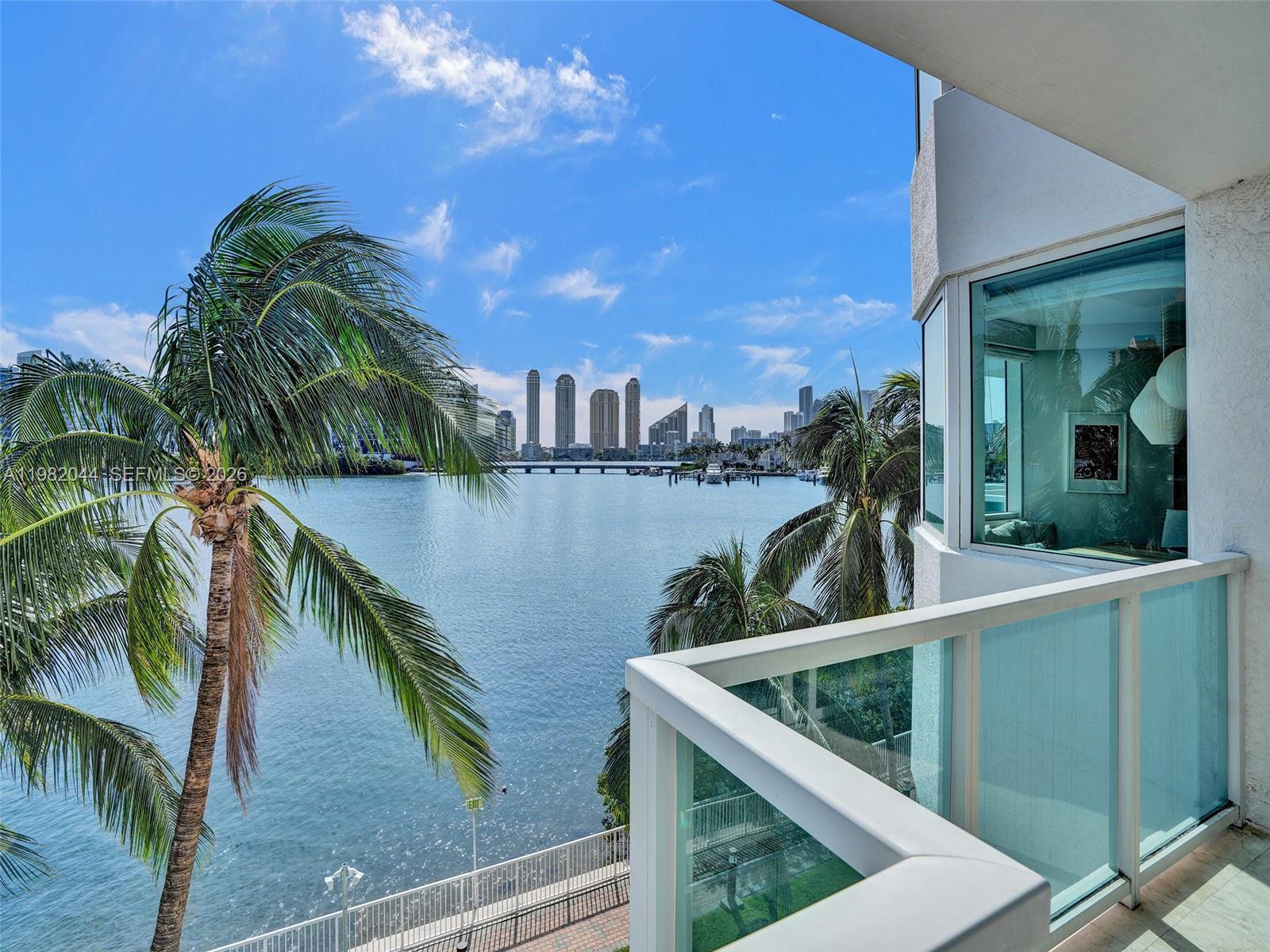 3201 NE 183rd St #301, Aventura FL 33160