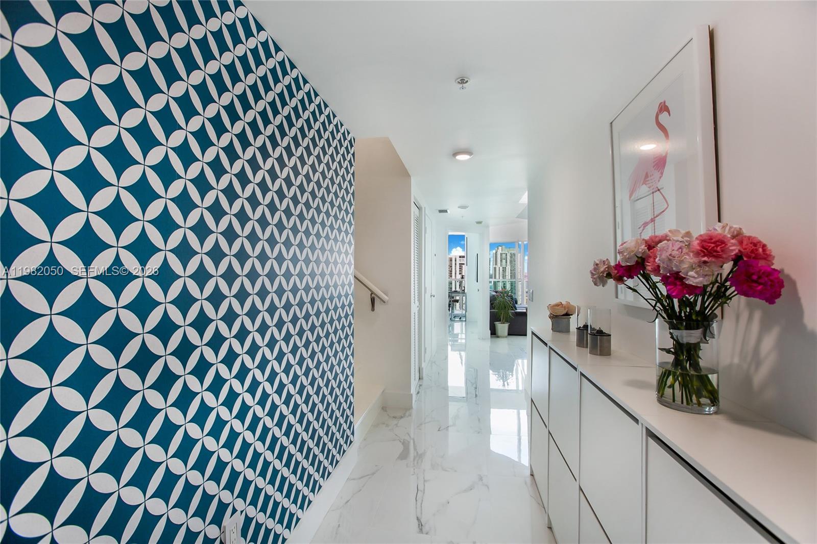 41 SE 5th St #2109, Miami FL 33131