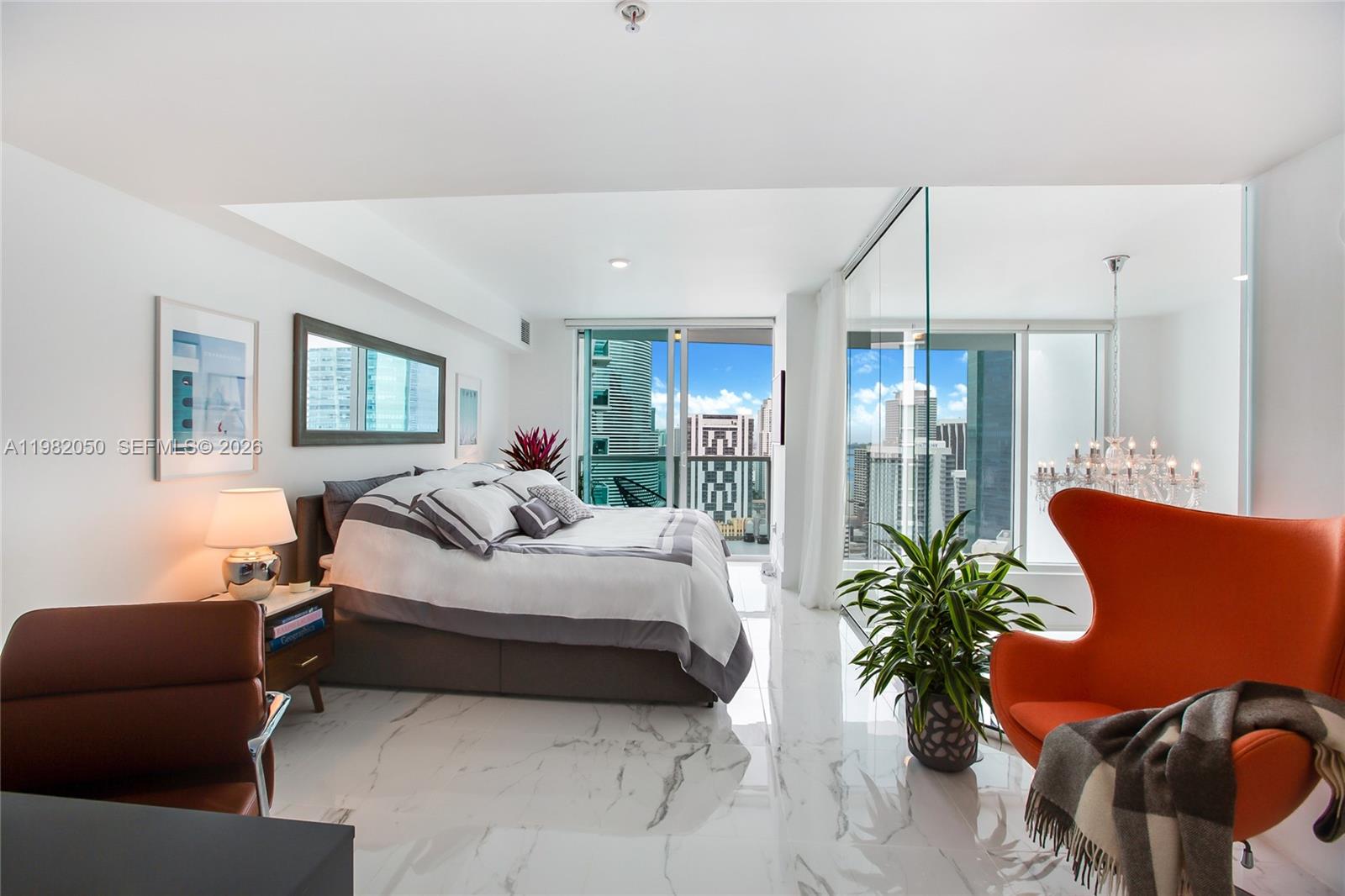 41 SE 5th St #2109, Miami FL 33131