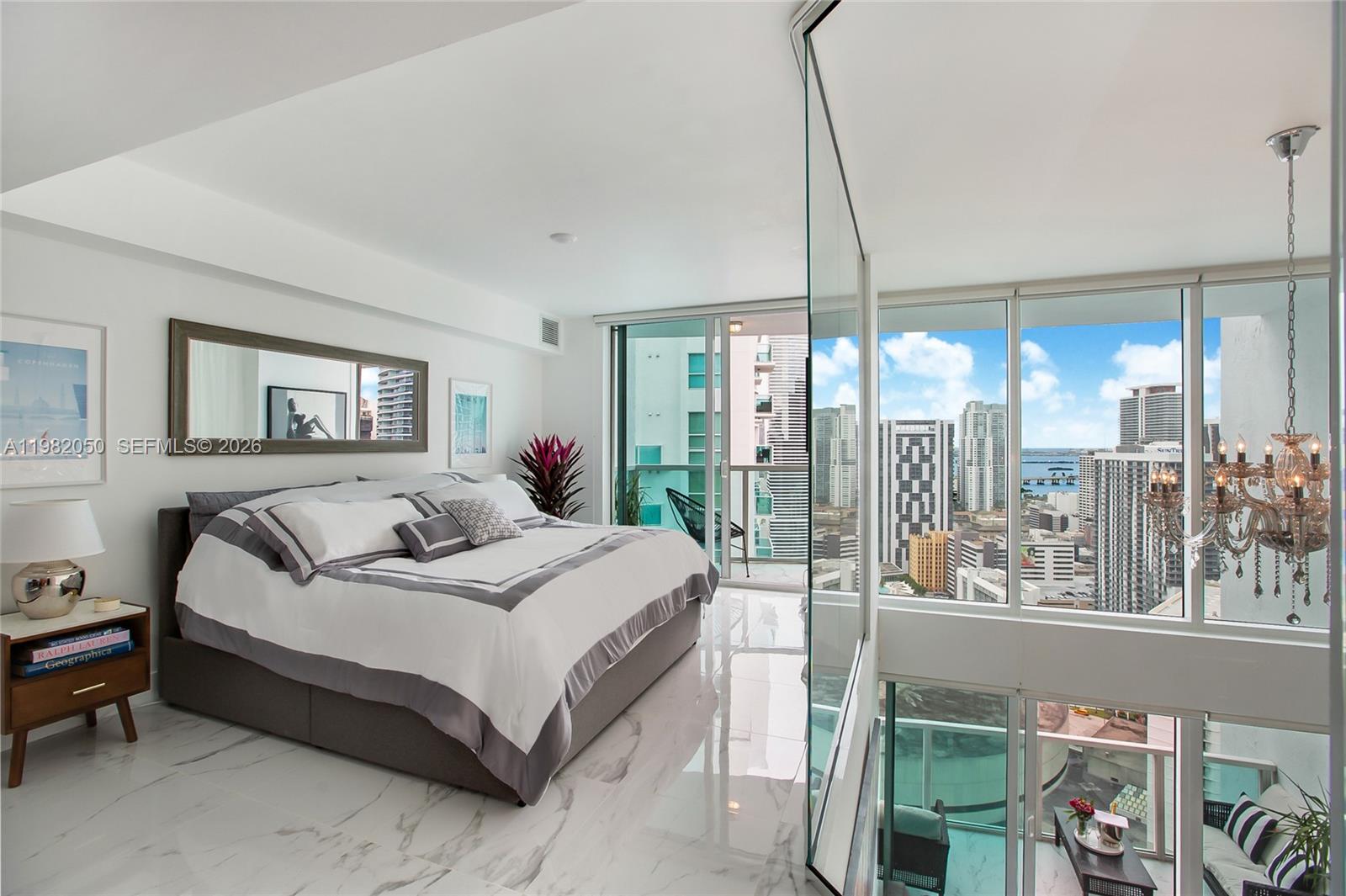 41 SE 5th St #2109, Miami FL 33131