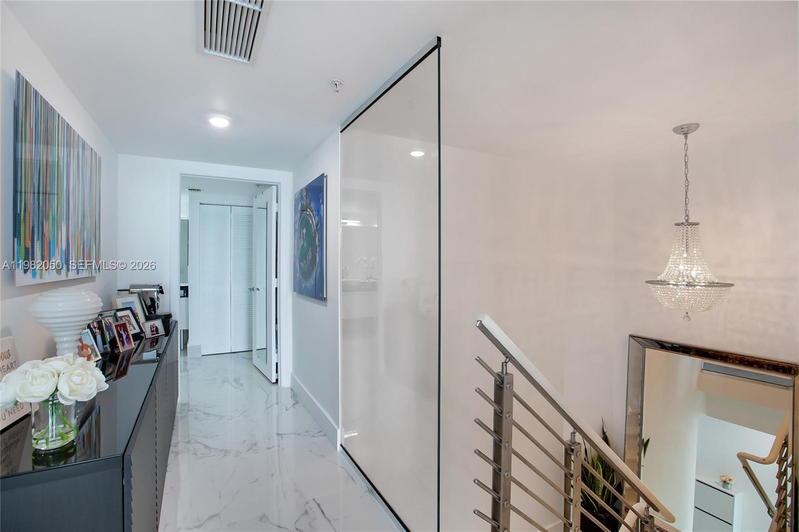 41 SE 5th St #2109, Miami FL 33131