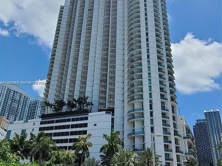 350 S Miami Ave #2109, Miami FL 33130