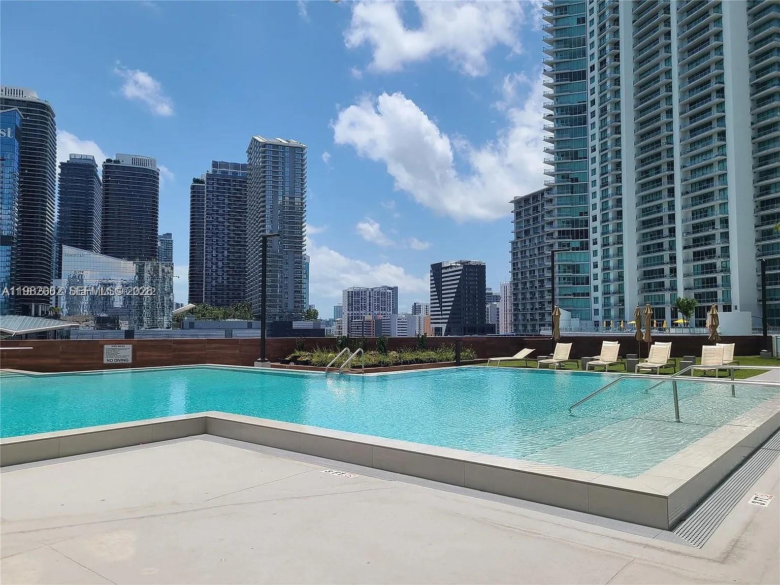 350 S Miami Ave #2109, Miami FL 33130