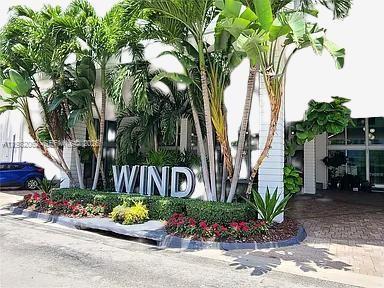 350 S Miami Ave #2109, Miami FL 33130