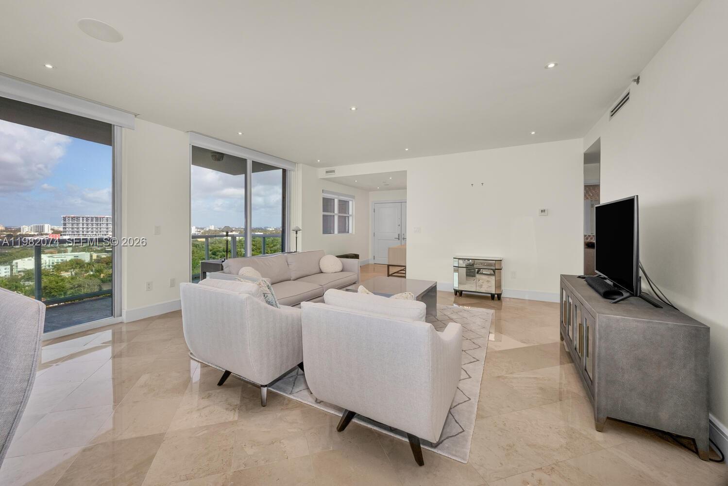 2645 S Bayshore Dr #1802, Miami FL 33133