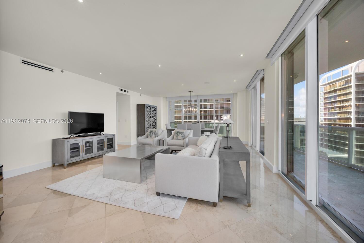 2645 S Bayshore Dr #1802, Miami FL 33133