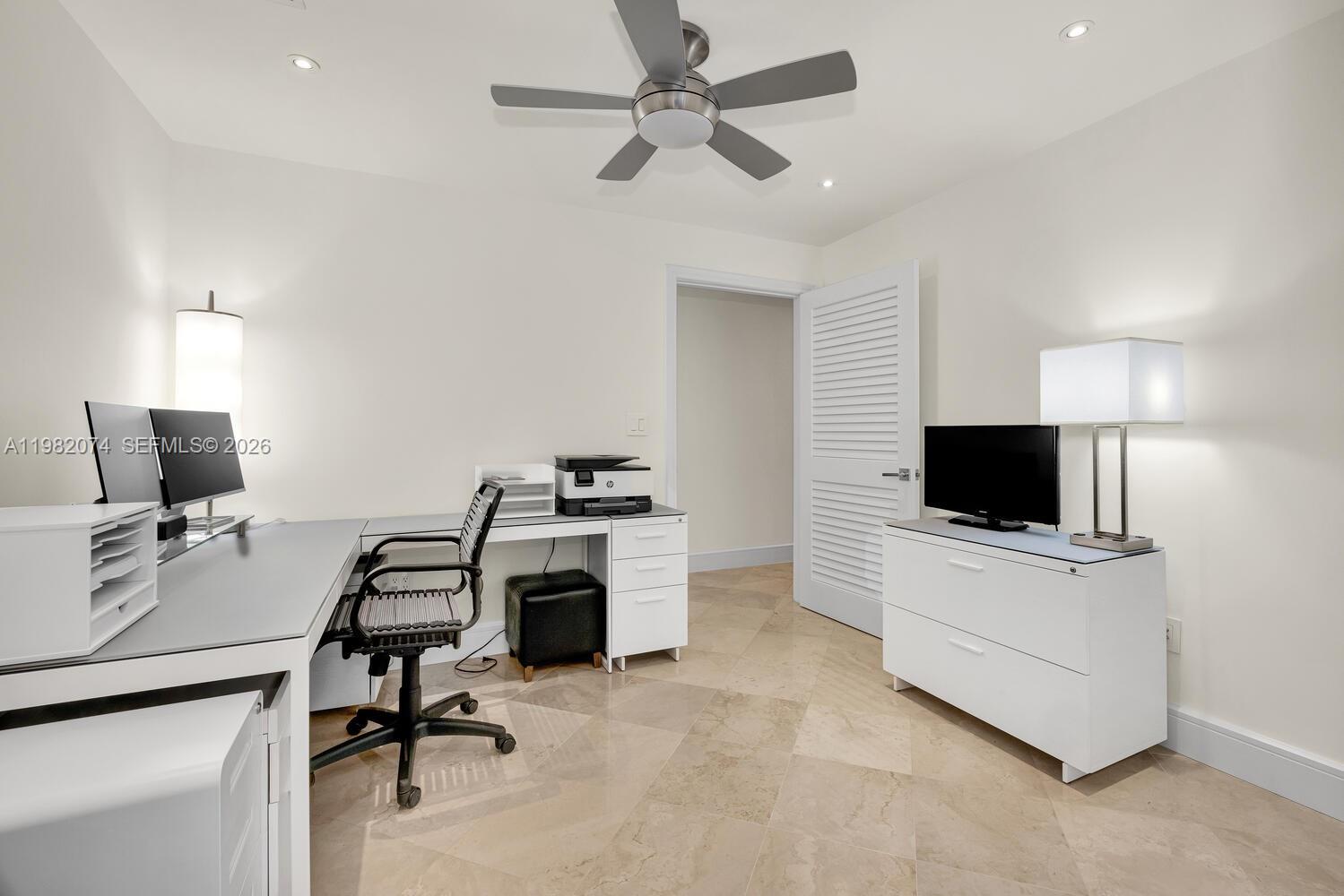 2645 S Bayshore Dr #1802, Miami FL 33133