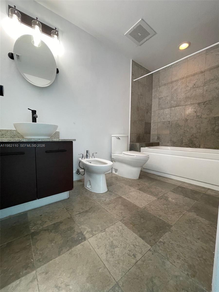 3029 NE 188th St #907, Aventura FL 33180