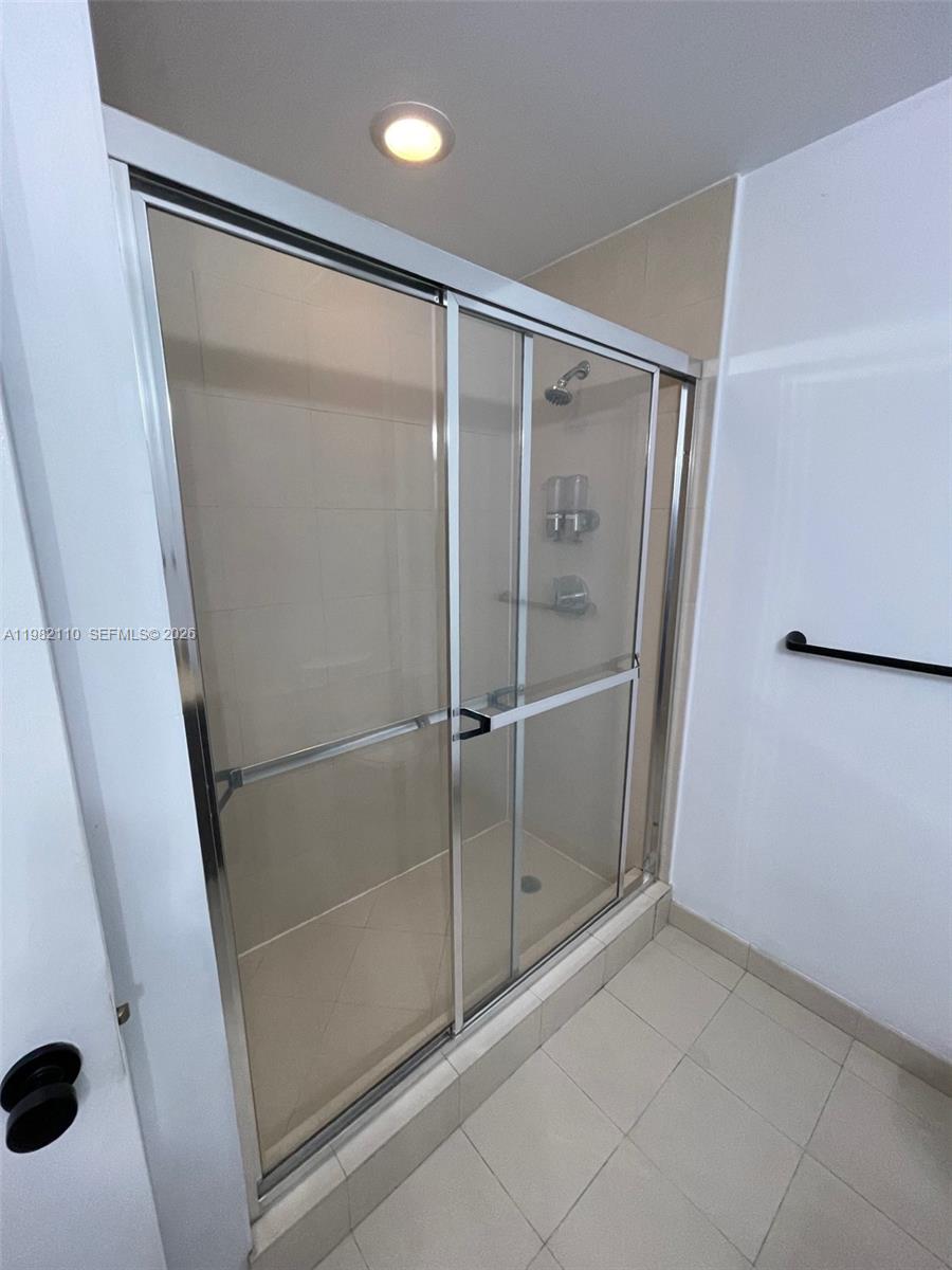 3029 NE 188th St #907, Aventura FL 33180