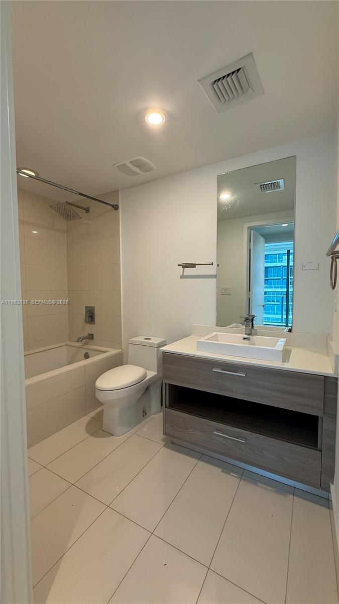 1300 S Miami Ave #4107, Miami FL 33130
