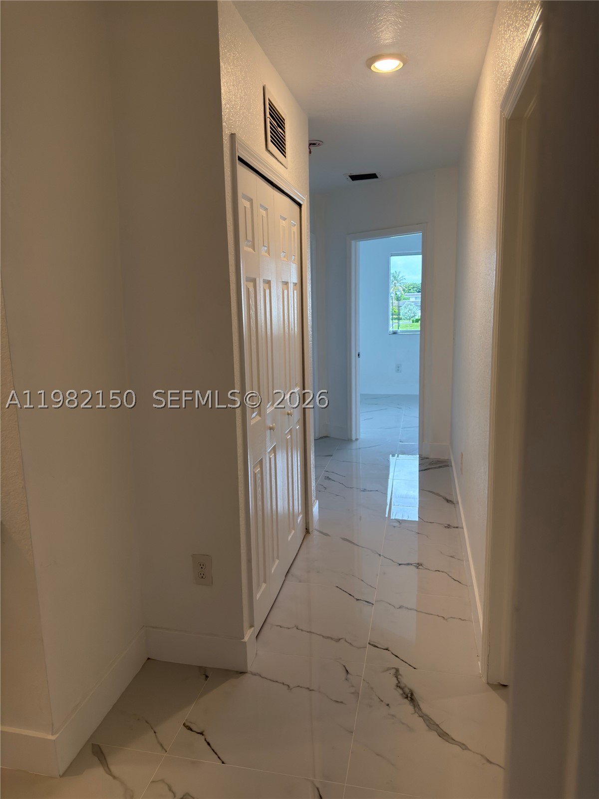 689 NW 6th St #689, Florida City FL 33034