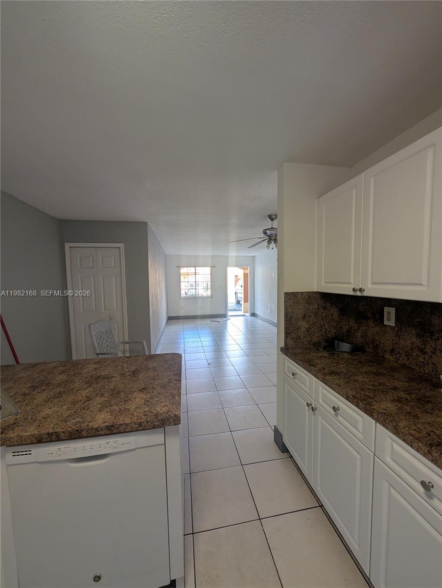 2485 W 76th St #109, Hialeah FL 33016