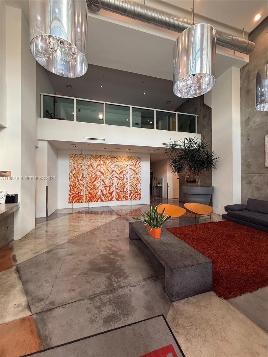 234 NE 3rd St #2206, Miami FL 33132