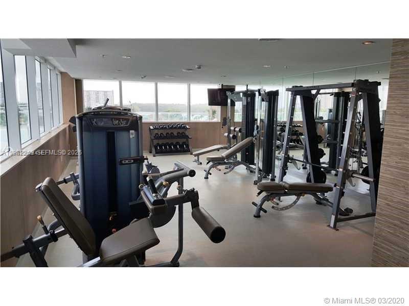 400 Sunny Isles Blvd #717, Sunny Isles Beach FL 33160