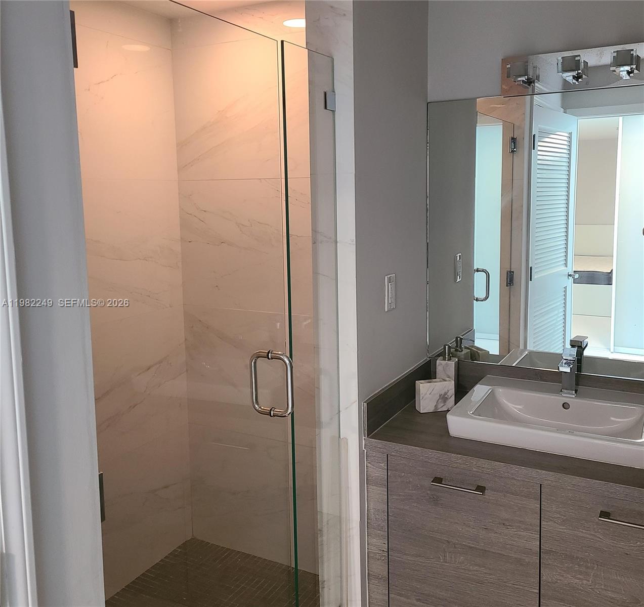 400 Sunny Isles Blvd #717, Sunny Isles Beach FL 33160