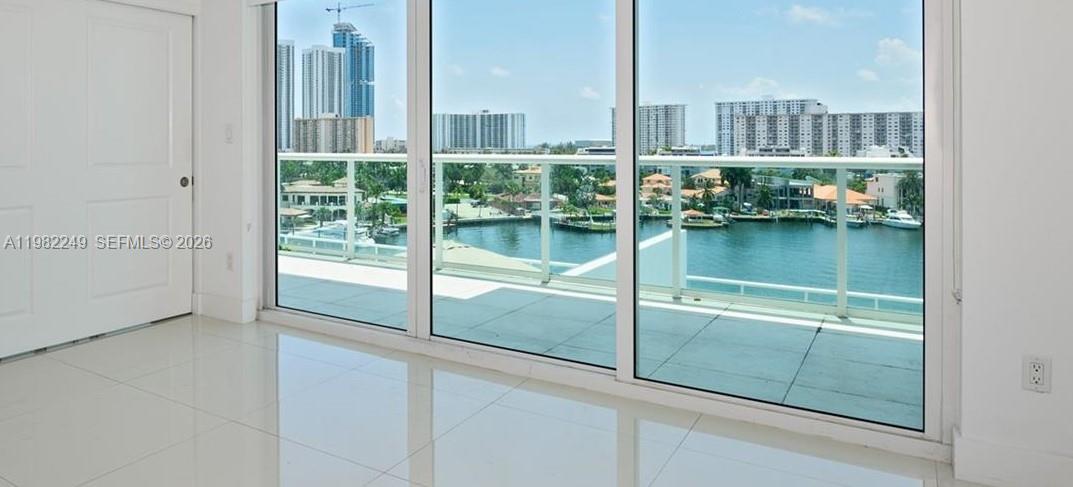 400 Sunny Isles Blvd #717, Sunny Isles Beach FL 33160