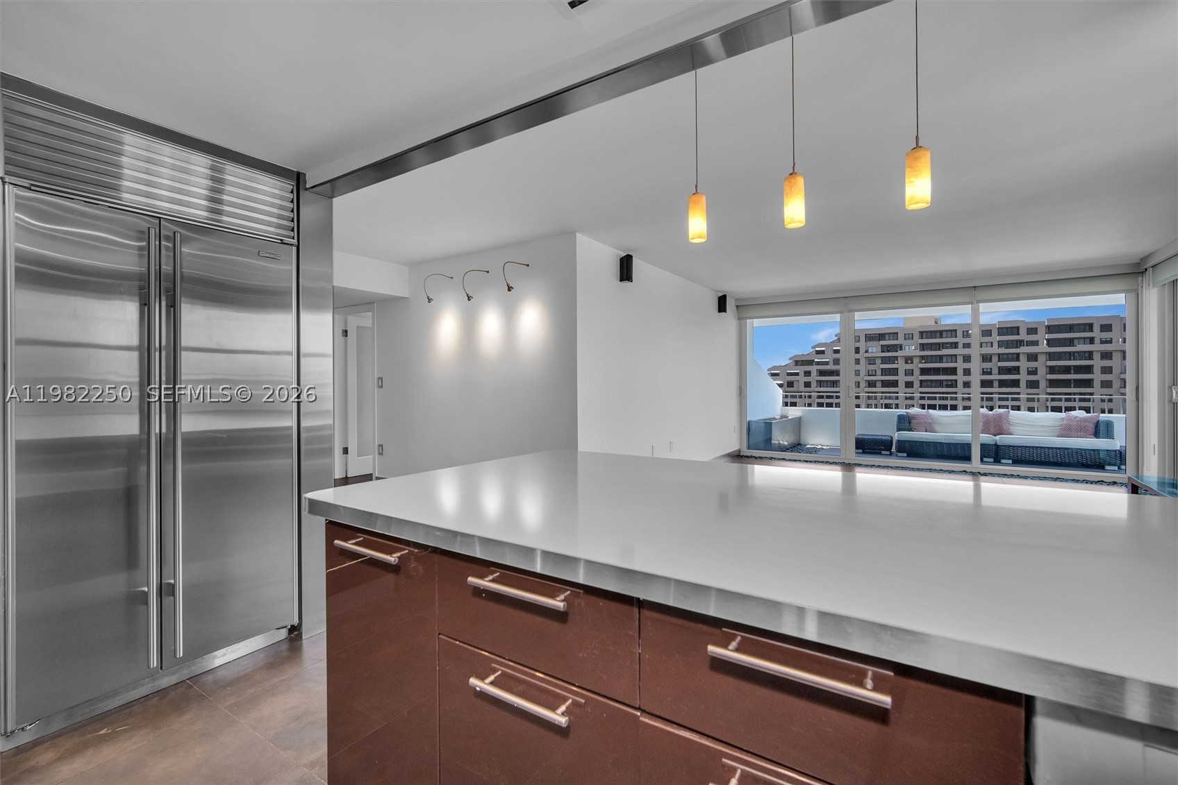 199 Ocean Lane Dr #1009, Key Biscayne FL 33149