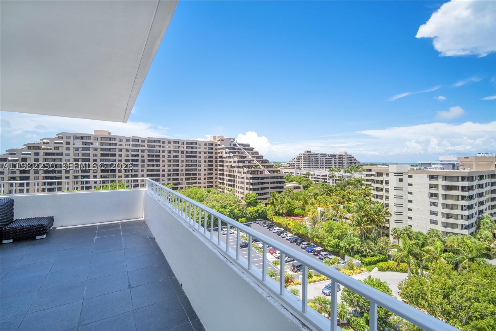 199 Ocean Lane Dr #1009, Key Biscayne FL 33149