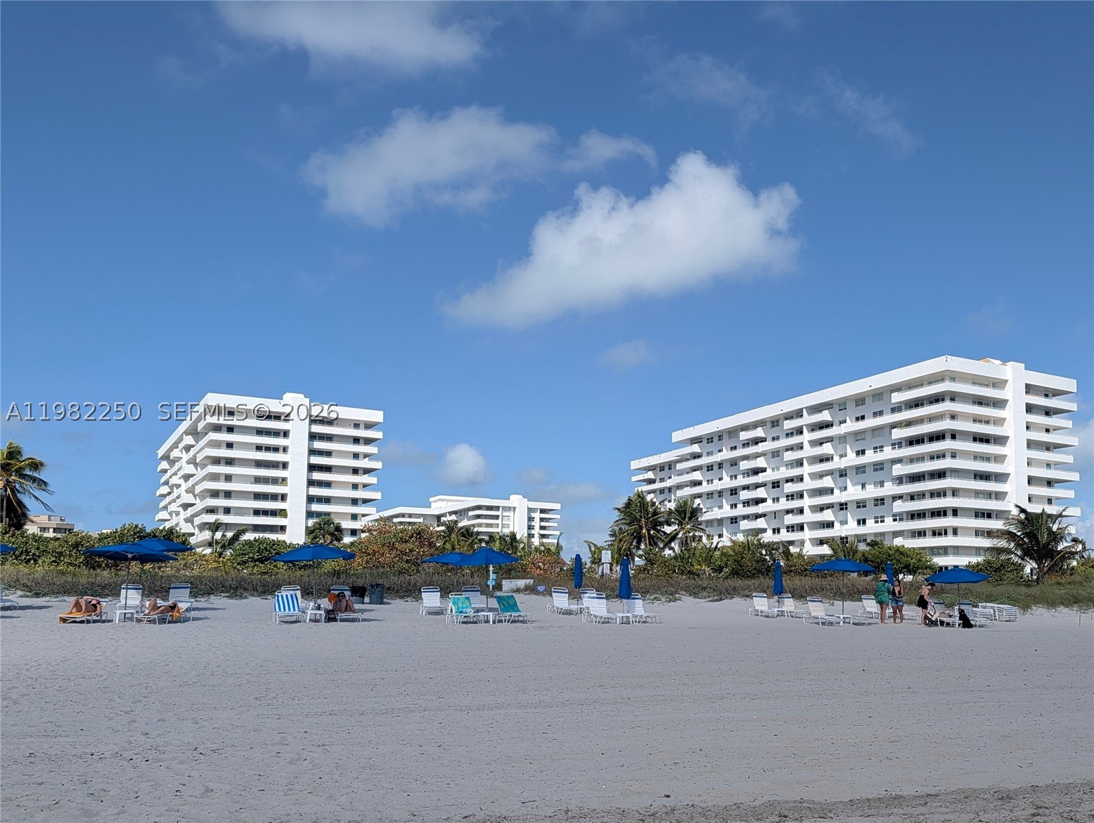 199 Ocean Lane Dr #1009, Key Biscayne FL 33149