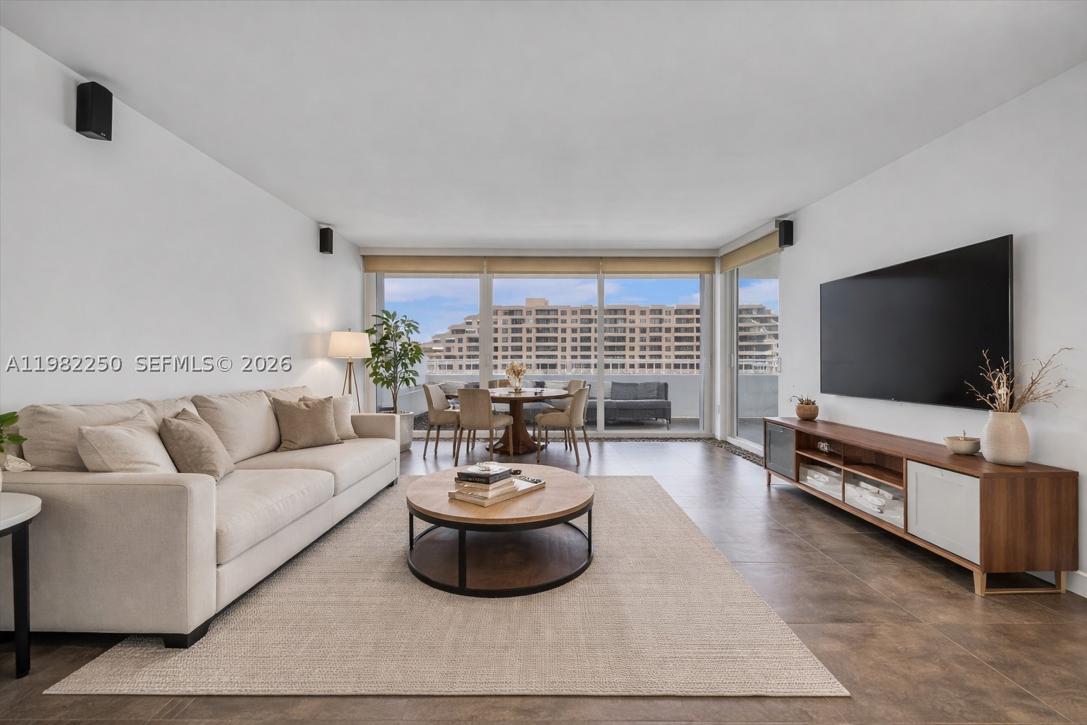 199 Ocean Lane Dr #1009, Key Biscayne FL 33149