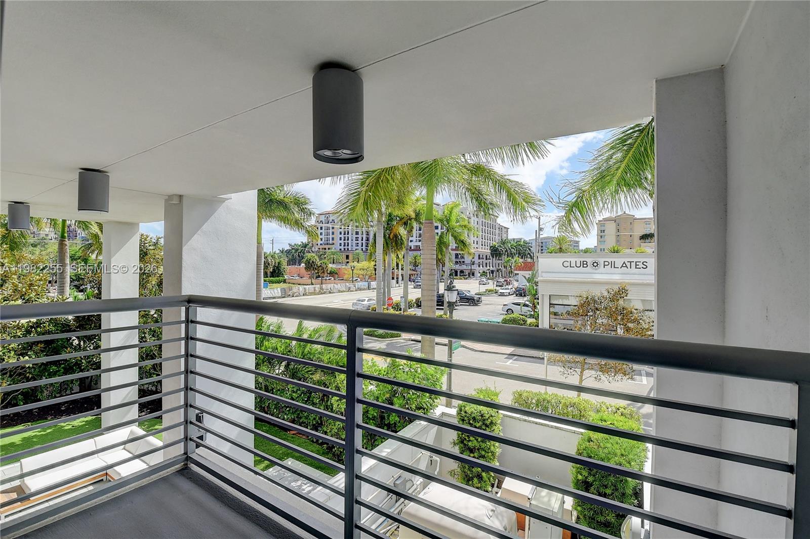 155 E Boca Raton Rd #TH1, Boca Raton FL 33432