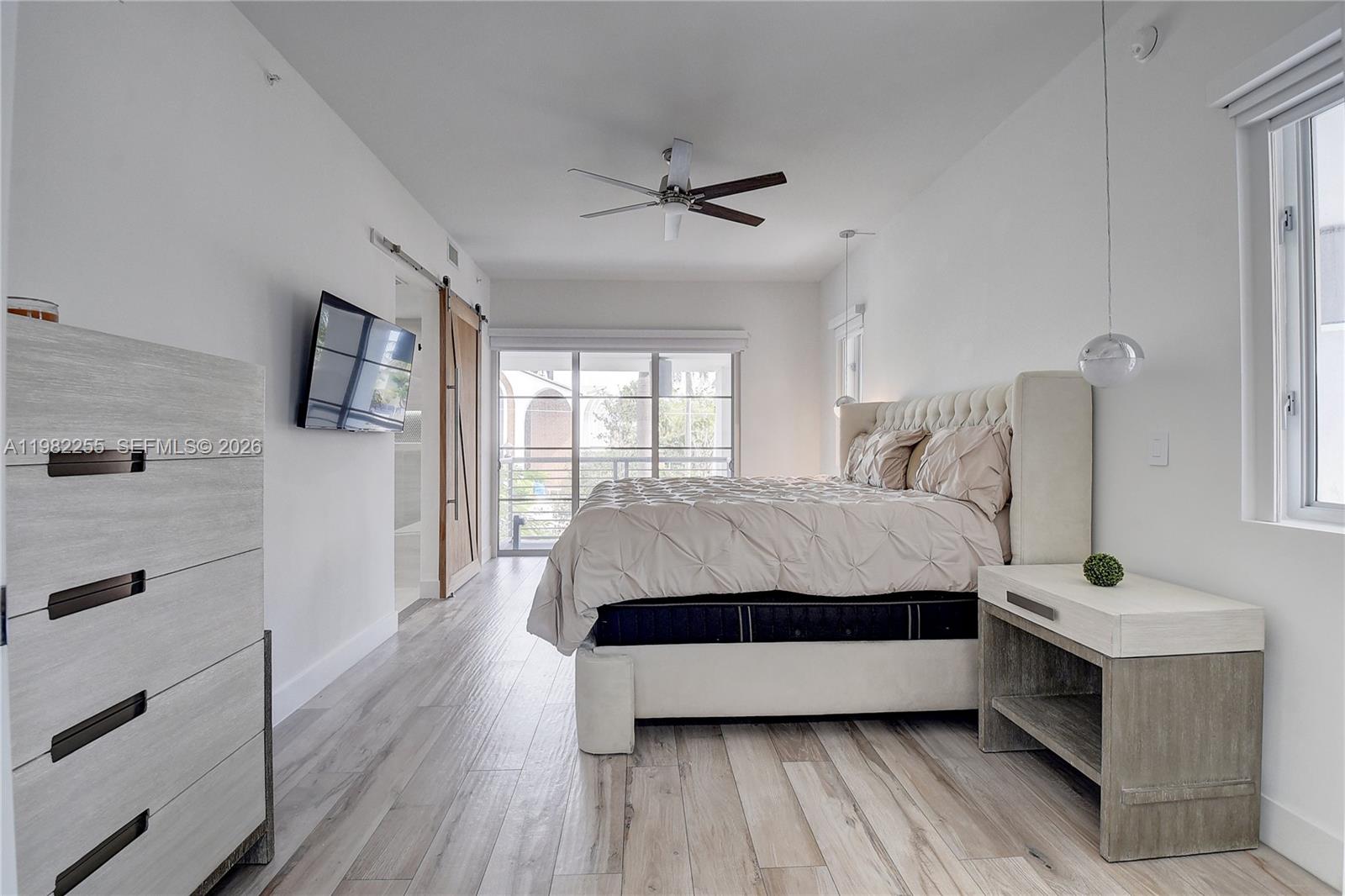 155 E Boca Raton Rd #TH1, Boca Raton FL 33432