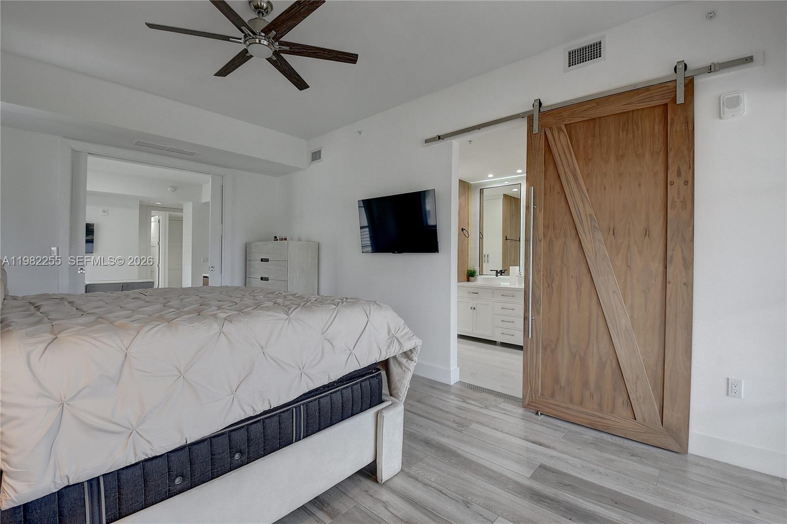 155 E Boca Raton Rd #TH1, Boca Raton FL 33432