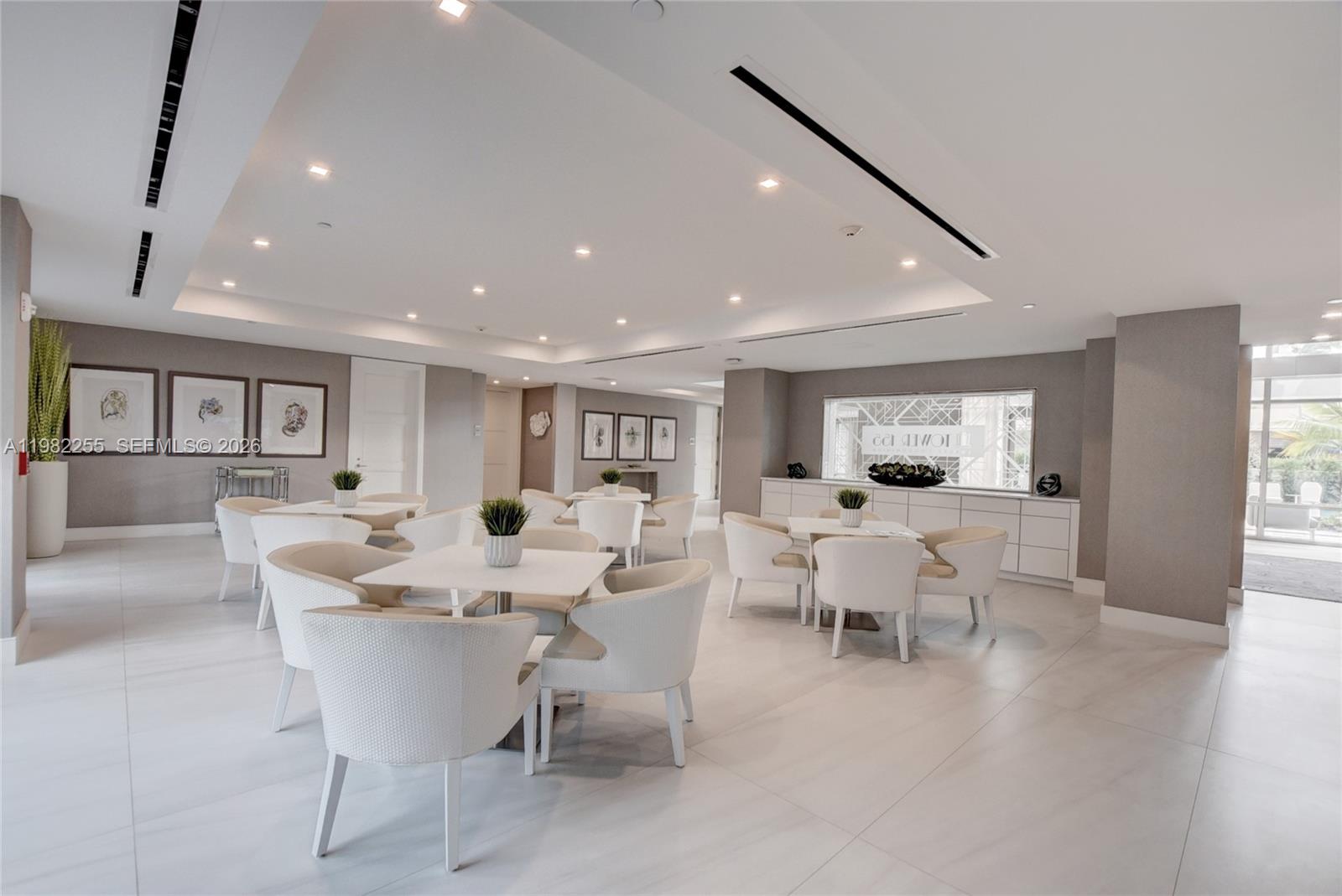 155 E Boca Raton Rd #TH1, Boca Raton FL 33432